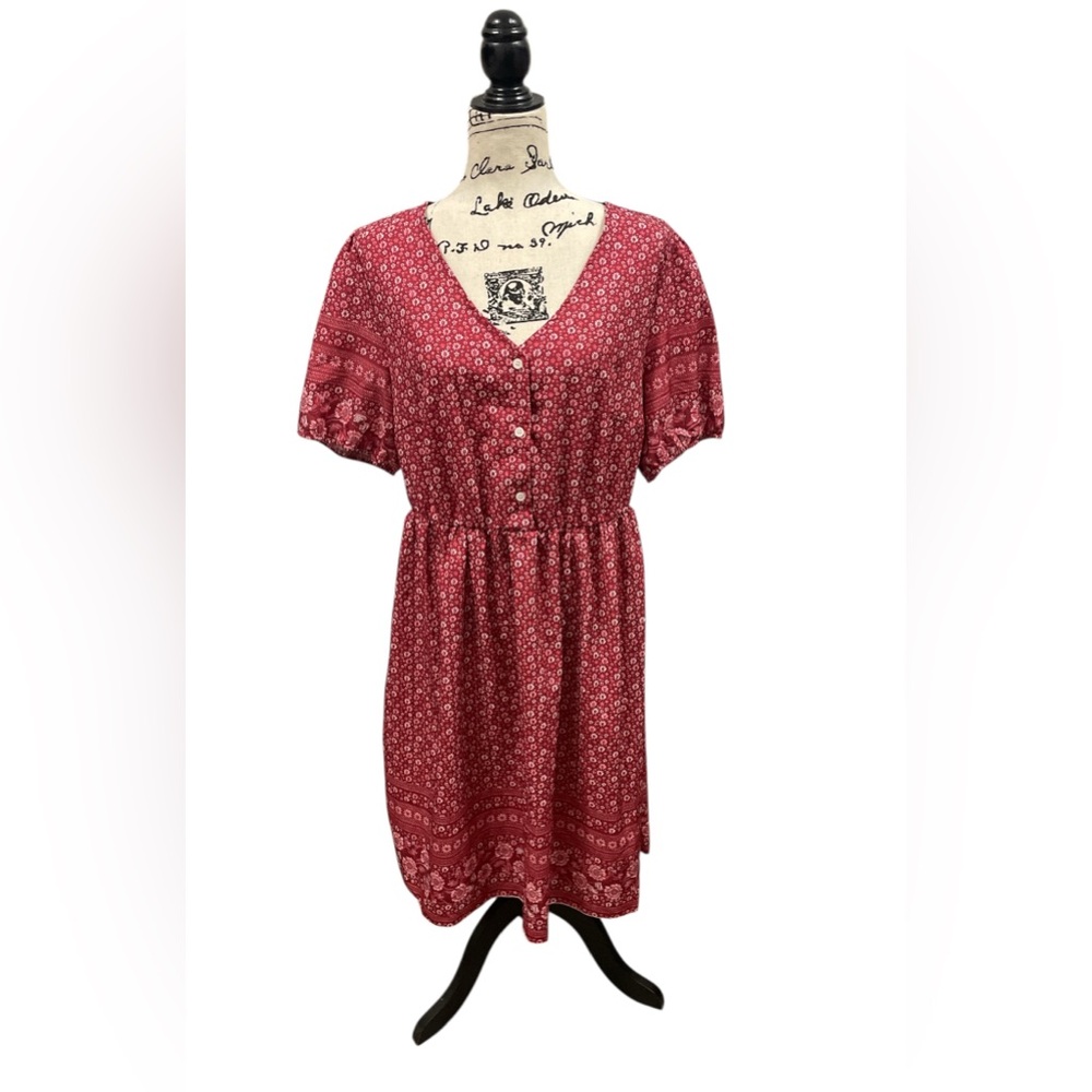 SHEIN Plus Red Ditsy Floral V Neck Puff Sleeve Boho Midi Dress